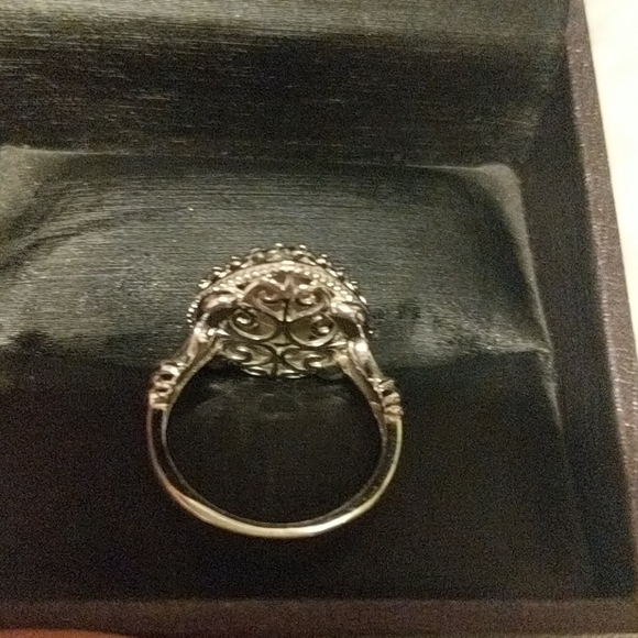 Blue Stone Sterling Silver Ring - Picture 3 of 4